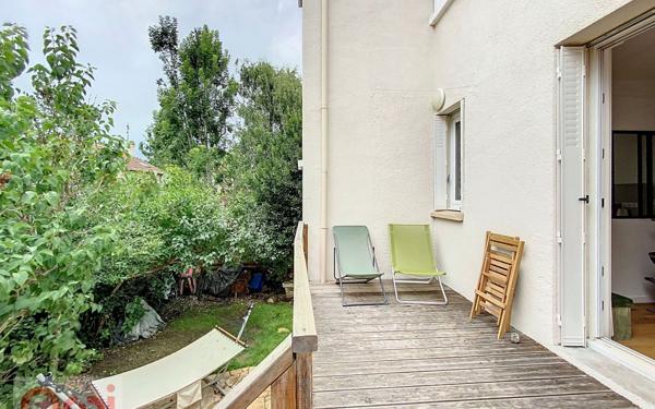 Maison à vendre    6 pièces • 207 m2 Châtillon