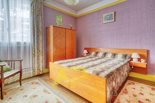 Maison Le Plessis Robinson 5 pièce(s) 90 m2 €580 000 ** - Référence 487