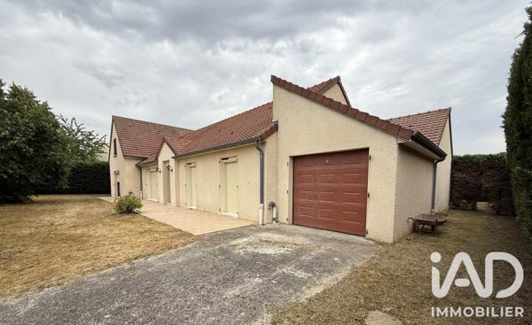 Maison à vendre 9 pièces 210 m² Maintenon