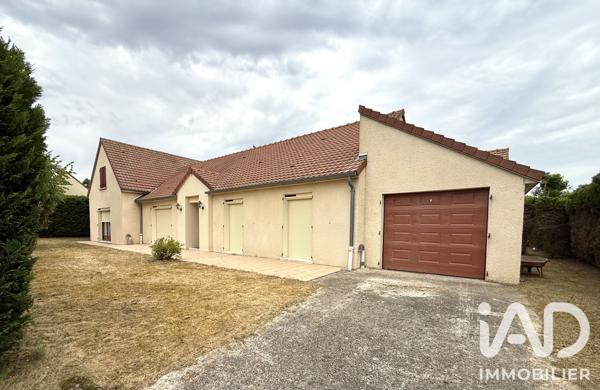 Maison à vendre 9 pièces 210 m² Maintenon