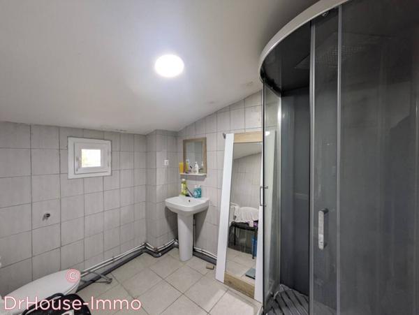 Immeuble à vendre 6 pièces de 132 m²