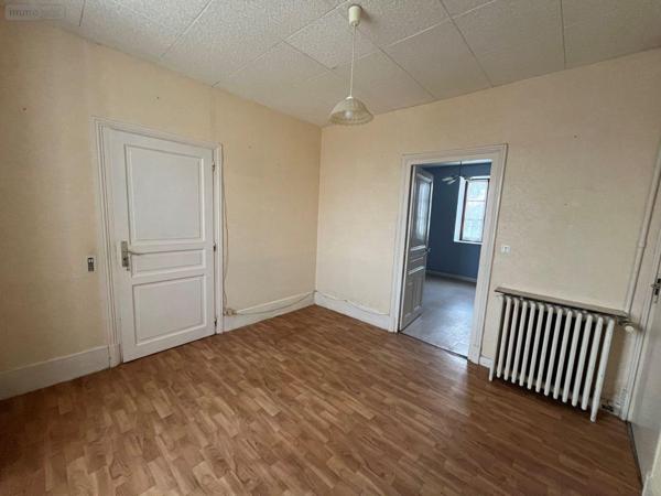 Maison à vendre à Saint-Vallier en Saône-et-Loire (71230), ref : 063/1478   
Le Bourg