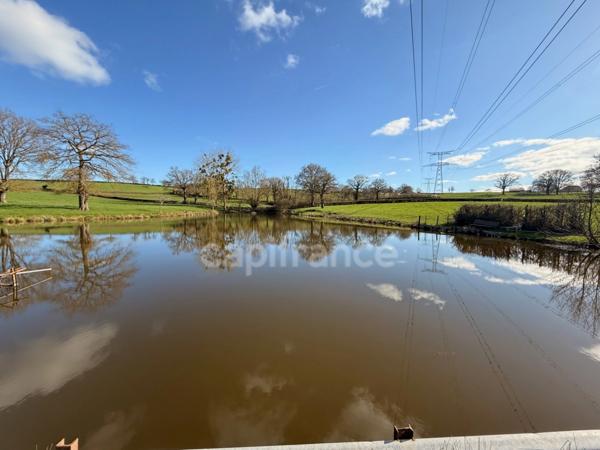 Etang avec terrain à vendre SAINT LAURENT D'ANDENAY (71)