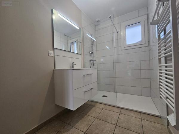 Maison à louer à Ozan dans l'Ain (01190), ref : 008/2370