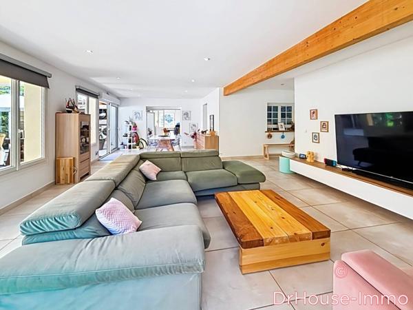 Maison à vendre 5 pièces de 168 m²