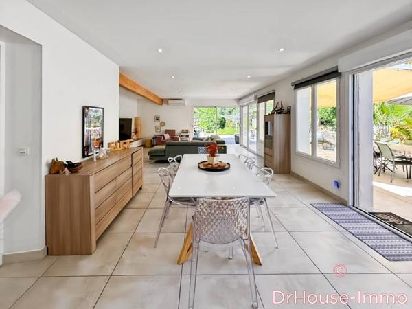 Maison à vendre 5 pièces de 168 m²