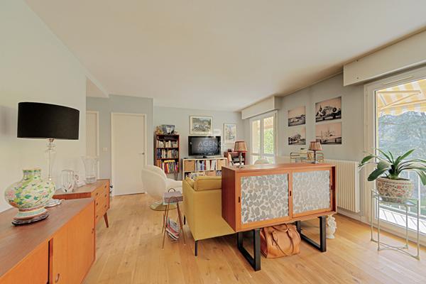 Appartement Chambourcy 5 pièces 95 m2 - Dernier étage sans vis à vis €399 000 ** - Référence 18028