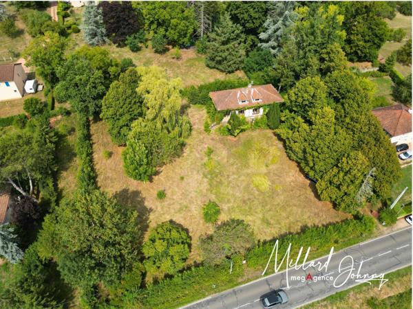 Terrain à CLUNY, 71250 - 630m²