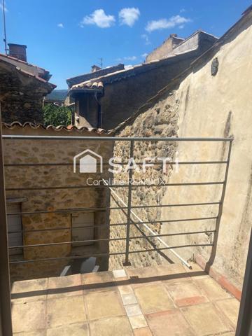 Coup de cœur au cœur du Luberon – Maison de village avec terrasses et salle voûtée