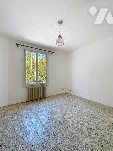 APPARTEMENT CHATEAUNEUF-DE-GRASSE