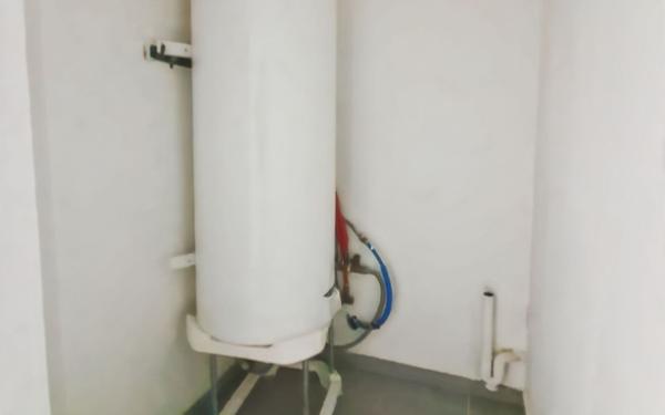 Immeuble à vendre    8 pièces • 170,30 m2 Agde