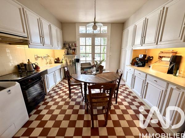 Maison à vendre 11 pièces 320 m² Nailly