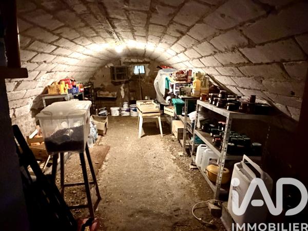Maison à vendre 11 pièces 320 m² Nailly