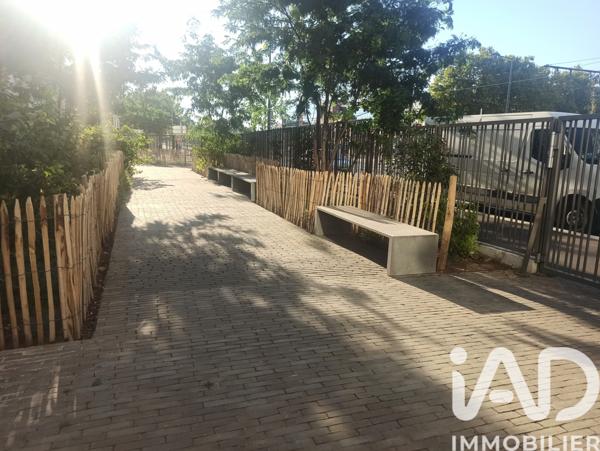 Location studio 30 m² Évry-Courcouronnes