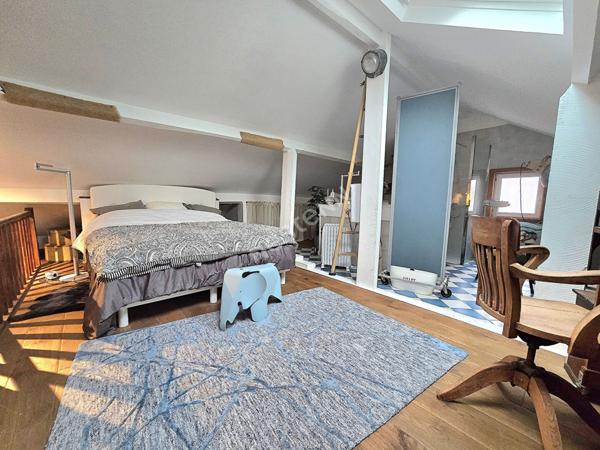 Maison Rosny Sous Bois 210 m2 demeure en plein centre ville proche gare RER E Rosny sous bois et Rosny Bois Perrier centre commercial et Metro