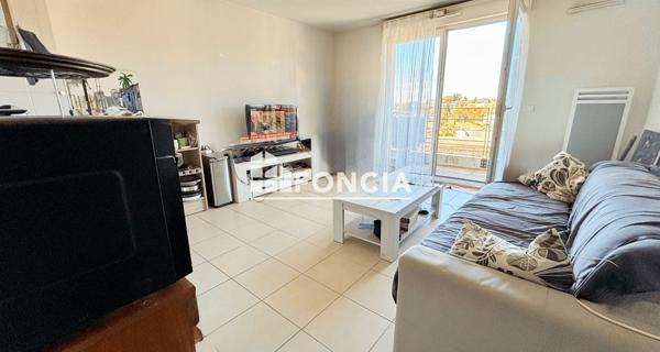 À vendre Studio 27.32 m² - Saint-laurent-du-var 06700