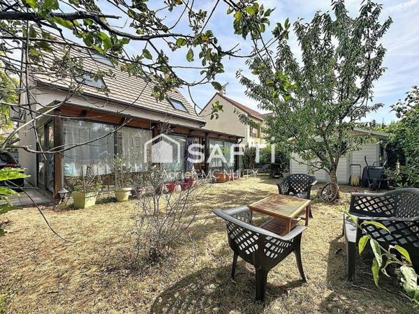 Pavillon 110m² véranda jardin Saussaie Pidoux