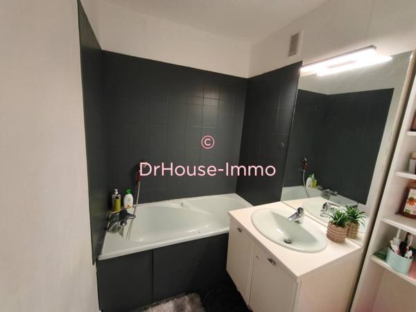 Appartement à vendre 3 pièces de 66 m²