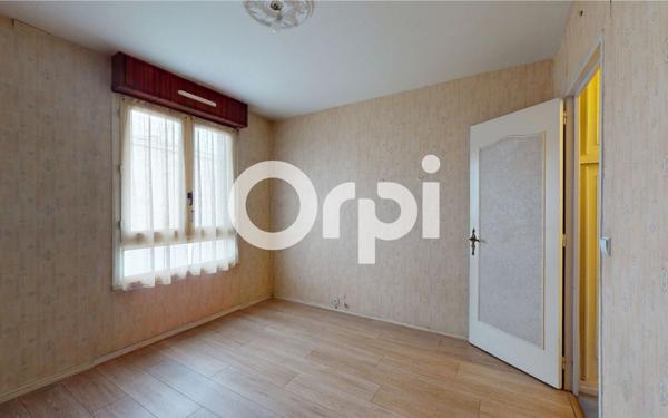 Appartement à vendre    4 pièces • 73 m2 Bron