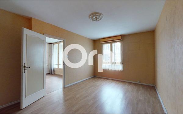 Appartement à vendre    4 pièces • 73 m2 Bron