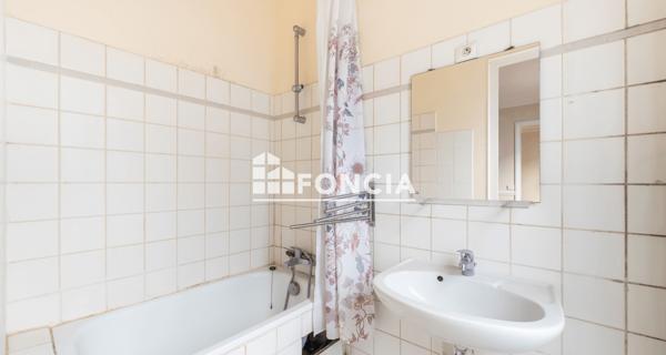 À vendre Appartement 2 pièces 39.67 m² - Paris 75017
