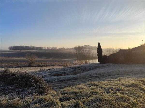 Grange à vendre |  Lévignac-de-Guyenne |  1 pièce