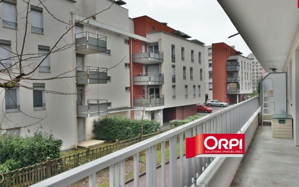 Appartement à louer    4 pièces •  Saint-Priest