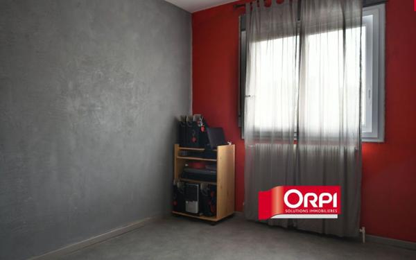 Appartement à louer    4 pièces •  Saint-Priest