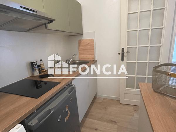 Location Studio meublé 25.08 m² - Lorient 56100