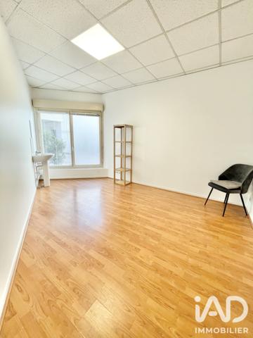 Murs commerciaux  à vendre 77 m² Chilly-Mazarin