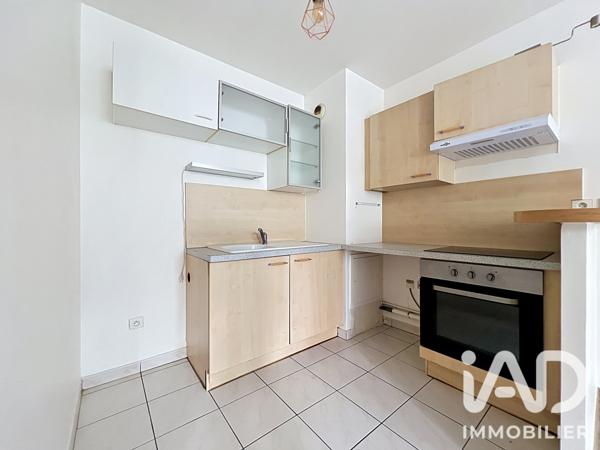 Appartement à vendre 2 pièces 45,78 m² Courbevoie