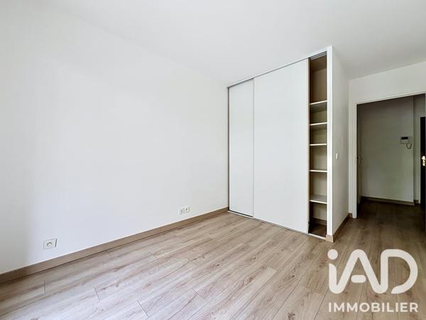 Appartement à vendre 2 pièces 45,78 m² Courbevoie