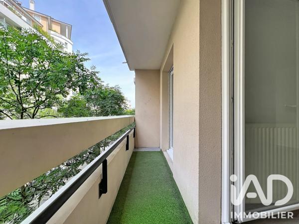 Appartement à vendre 2 pièces 45,78 m² Courbevoie