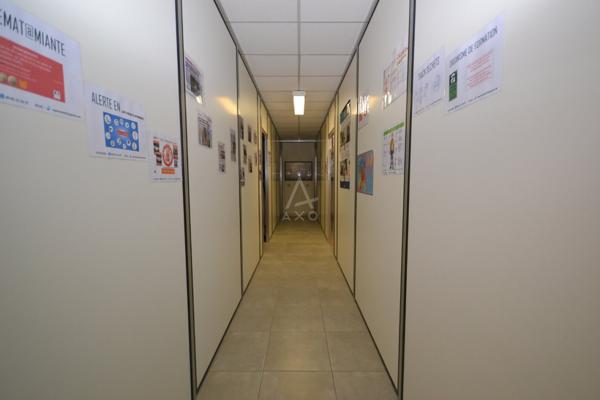 Bureaux Locaux de 330 m² de SH et de 9 pièces