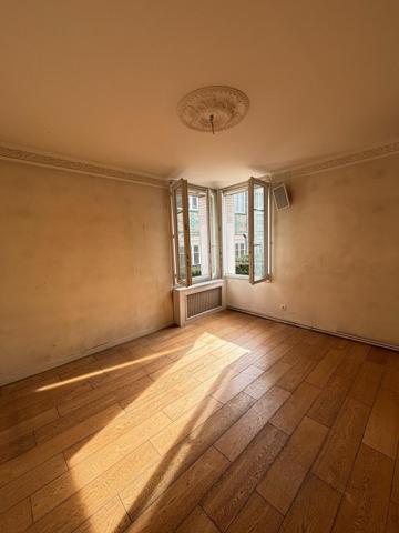 Appartement à LE KREMLIN-BICETRE, 94270 - 4 pièces 80m²