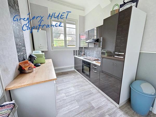 Maison atypique à NASSANDRES (27)