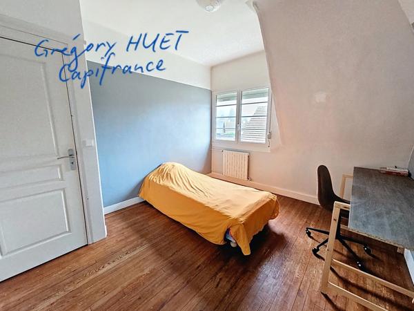 Maison atypique à NASSANDRES (27)