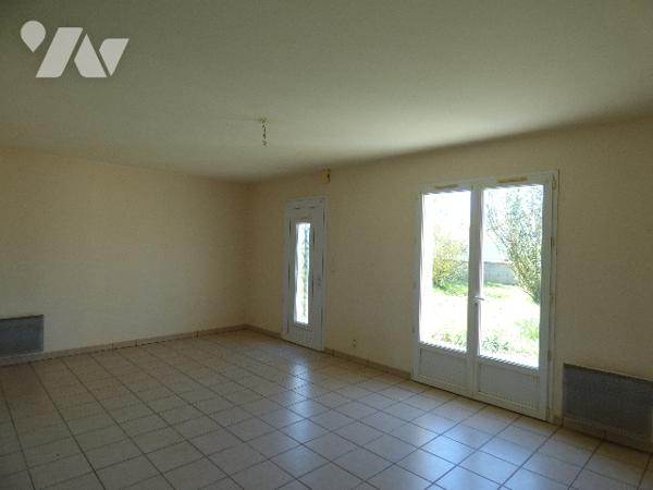 PAVILLON - MONCOUTANT-SUR-SEVRE