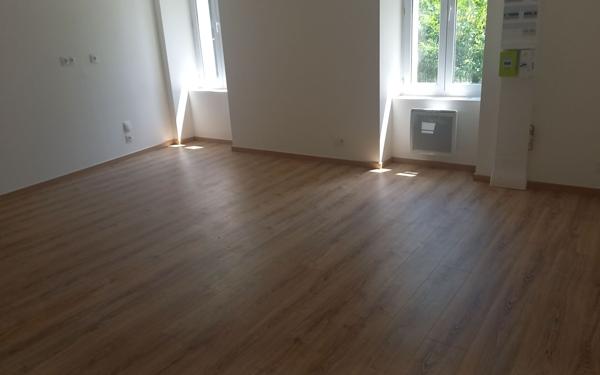 Appartement à vendre    4 pièces • 78,80 m2 Nozay
