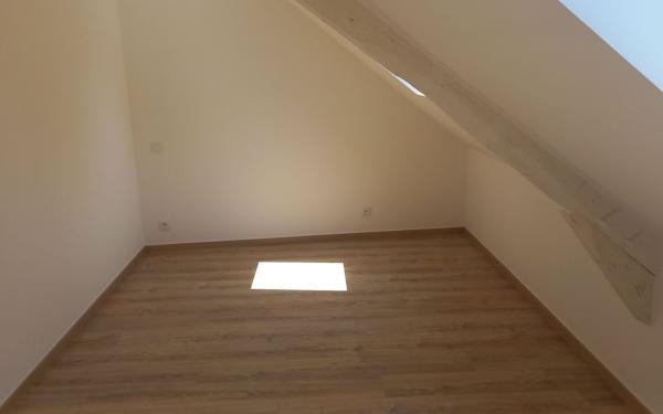 Appartement à vendre    4 pièces • 78,80 m2 Nozay