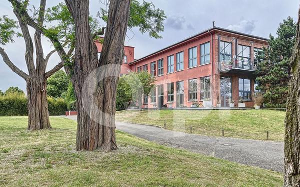 Appartement à vendre    2 pièces • 226,60 m2 Mulhouse