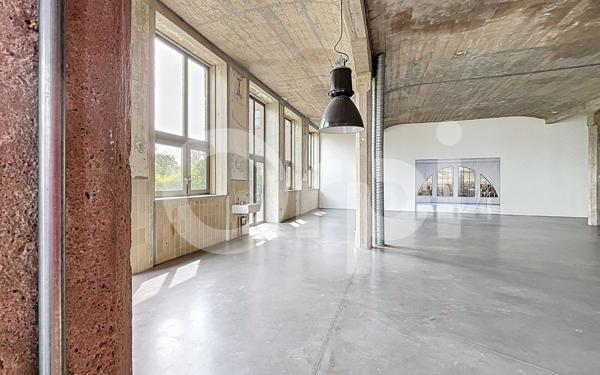 Appartement à vendre    2 pièces • 226,60 m2 Mulhouse