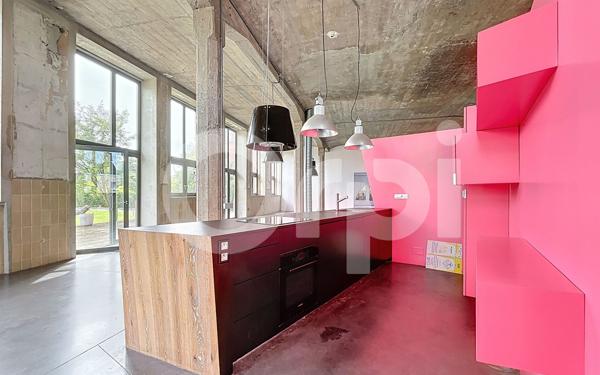 Appartement à vendre    2 pièces • 226,60 m2 Mulhouse