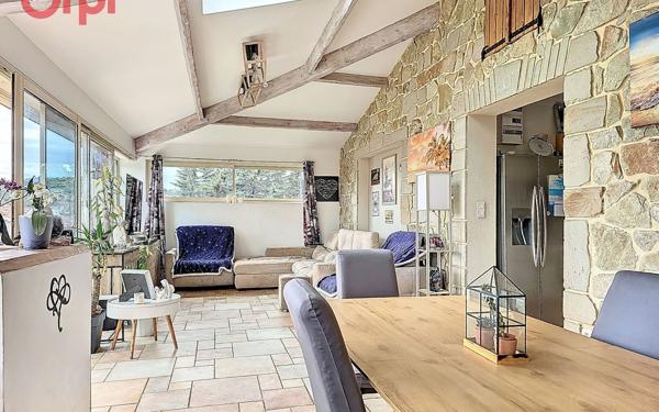 Maison à vendre    6 pièces • 193,45 m2 La Seyne-sur-Mer