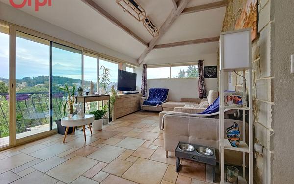 Maison à vendre    6 pièces • 193,45 m2 La Seyne-sur-Mer