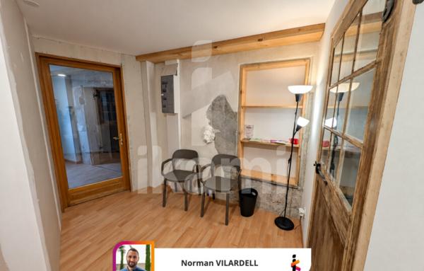 Murs Commerciaux de 122 m²