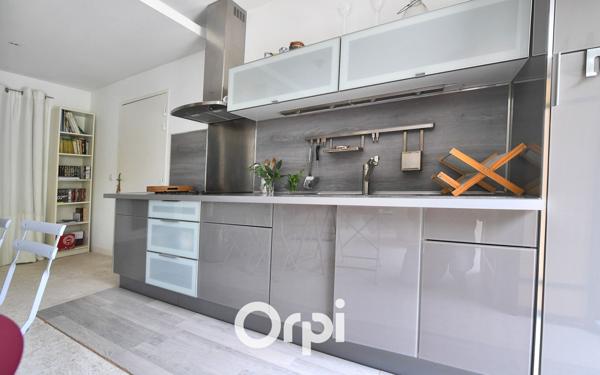 Maison à vendre    8 pièces • 227 m2 Montpellier