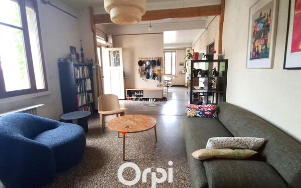 Maison à vendre    8 pièces • 227 m2 Montpellier