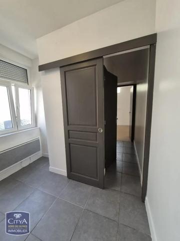 Appartement à louer 1 pièce 26.81m² Tourcoing (59200)