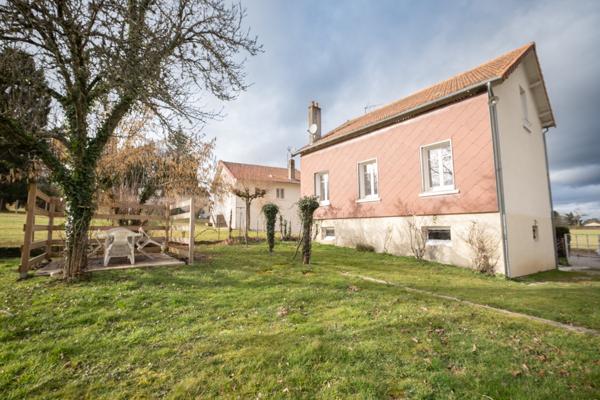 Maison 5 pièces - 102 m² Exclusivité efficity